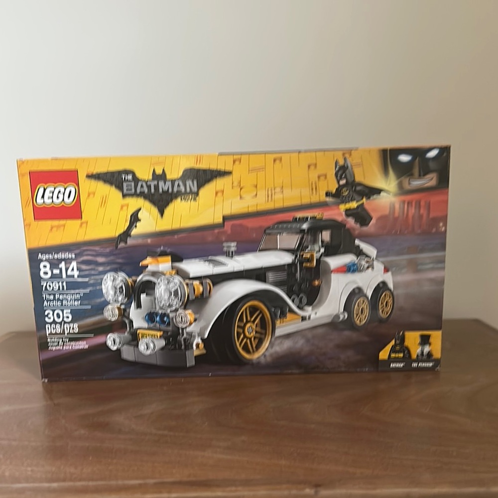 Lego White and Gold Building Set